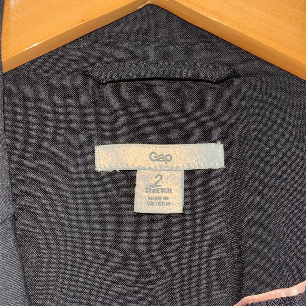 NWOT Gap Black Double Pocket Classic Women's Stretch Blazer Size 2 - Picture 3 of 6